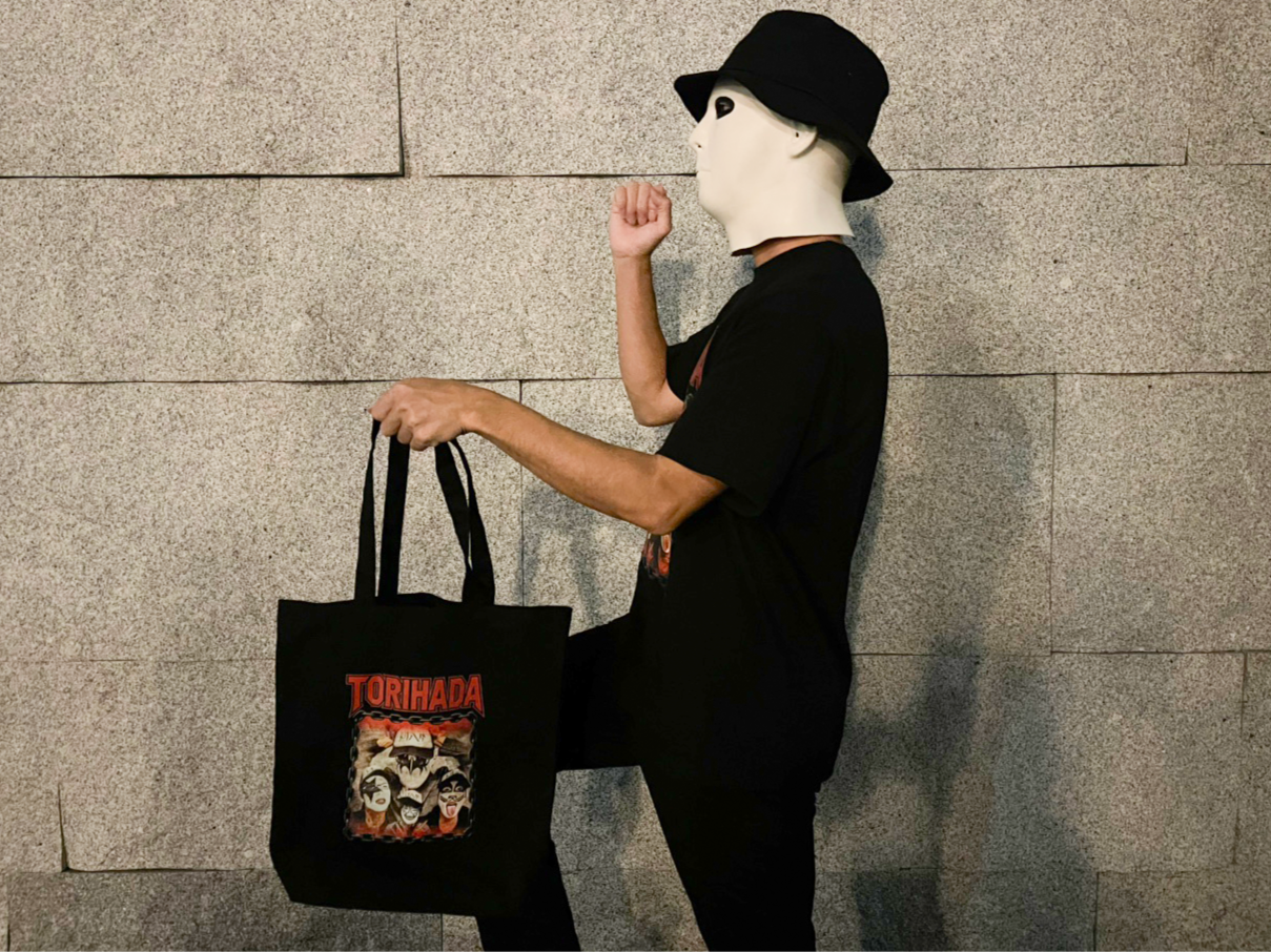 トートバッグバンド風プリント